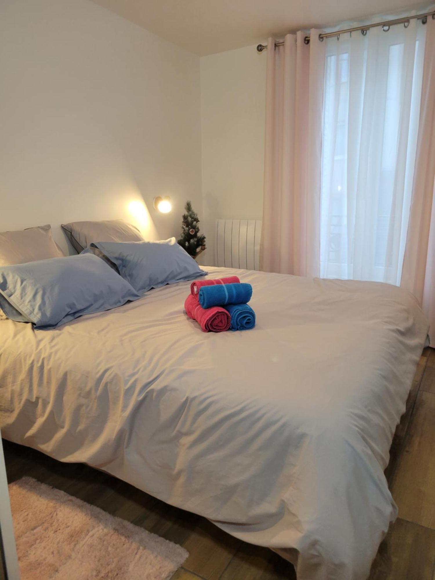 Amazing Apartment A Stone'S Throw From The City Of Lights - Paris Clichy Luaran gambar